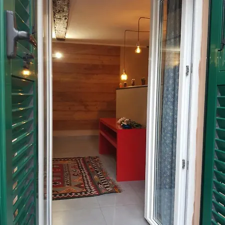 Apartment Chez No Comment Genoa